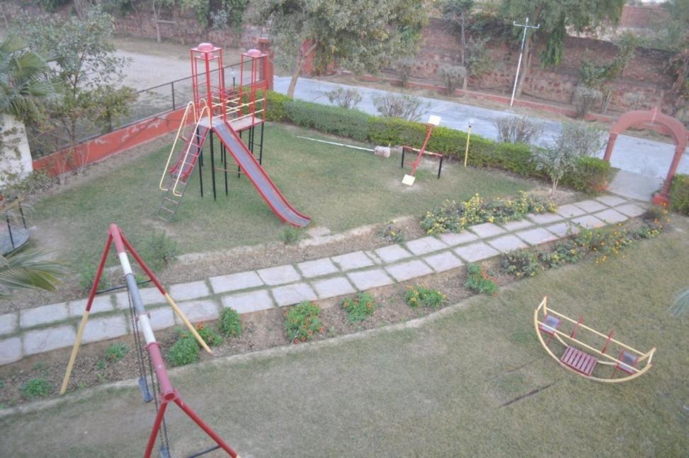 Swaraj Resorts Bharatpur Kültér fotó