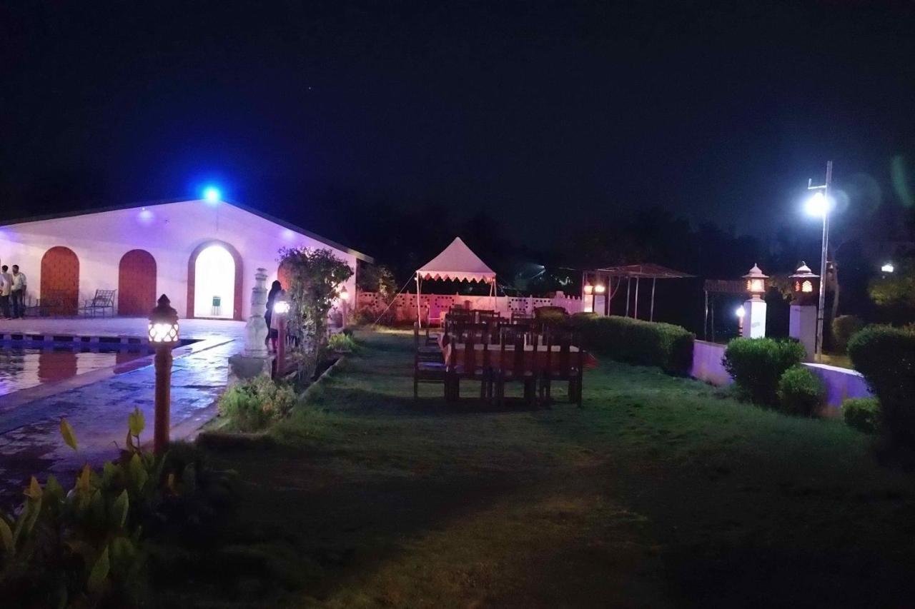Swaraj Resorts Bharatpur Kültér fotó
