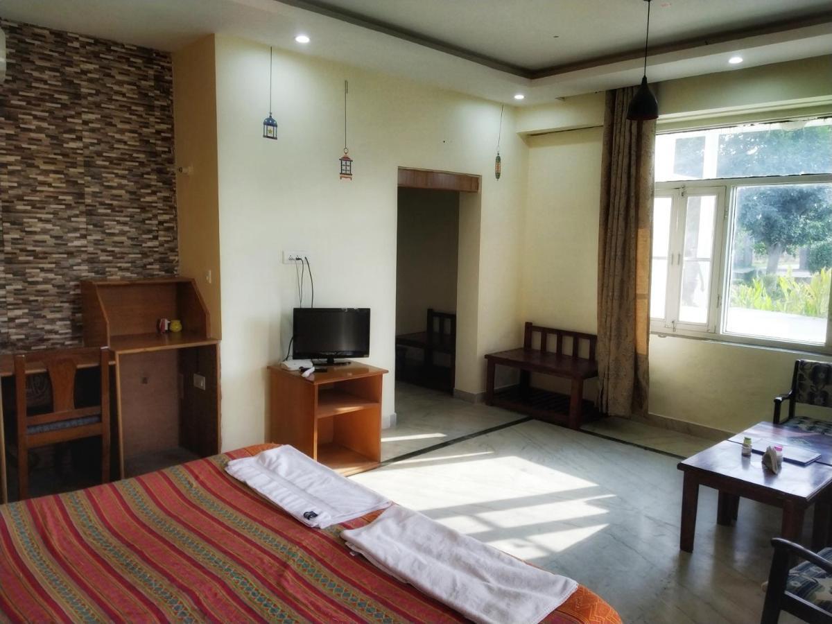 Swaraj Resorts Bharatpur Kültér fotó