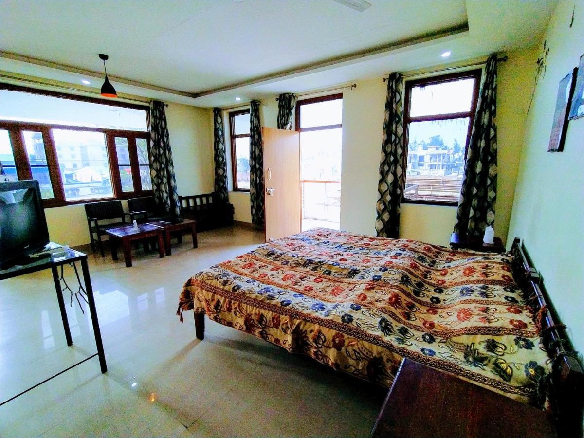 Swaraj Resorts Bharatpur Kültér fotó