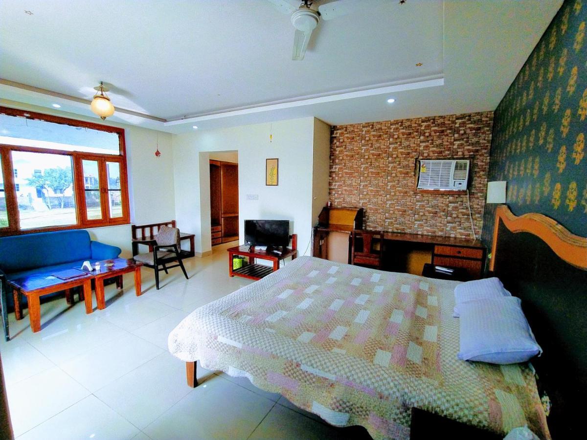 Swaraj Resorts Bharatpur Kültér fotó